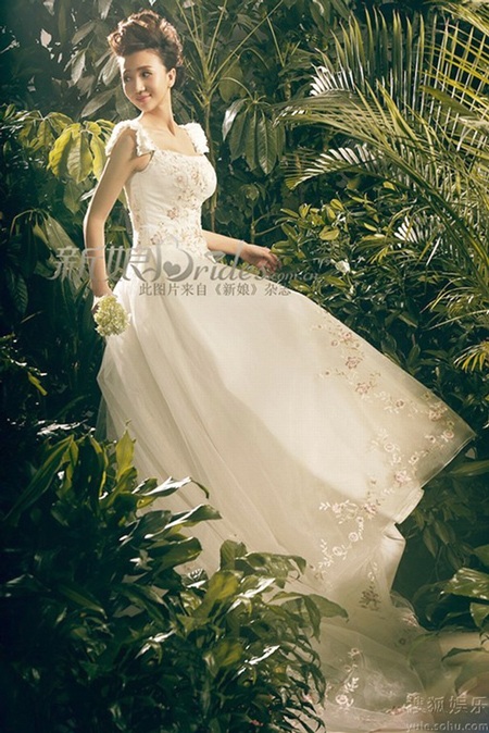 “Bản sao của Trần Hảo” bất ngờ làm cô dâu  - 6