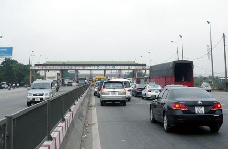 Hà Nội tiếp tục “đàm phán” bỏ trạm thu phí Bắc Thăng Long - Nội Bài - 1