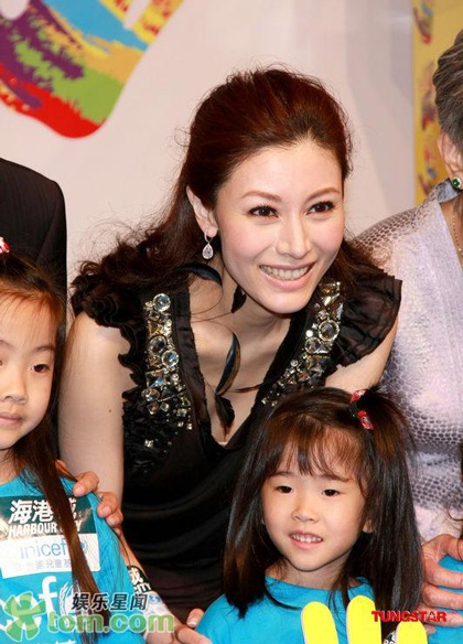 Lý Gia Hân: “Con cái là do trời cho” - 11