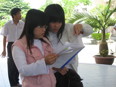 Hơn 1 triệu thí sinh bắt đầu dự thi tốt nghiệp - 6