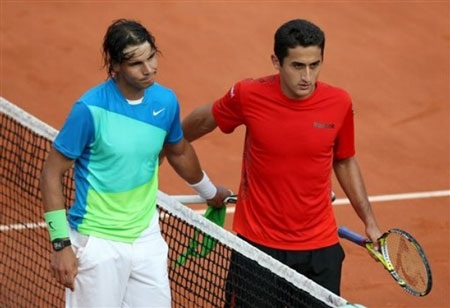 Nadal tiến vào bán kết, Djokovic thua tức tưởi - 2 Nadal tiến vào bán kết, Djokovic thua tức tưởi - 2