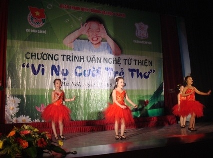 ĐH Y Hà Nội phẫu thuật từ thiện cho trẻ em nghèo - 2 ĐH Y Hà Nội phẫu thuật từ thiện cho trẻ em nghèo - 2