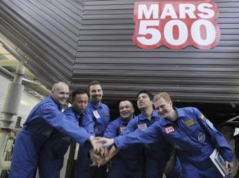 Bắt đầu chuyến bay thử nghiệm lên Sao Hỏa - 1