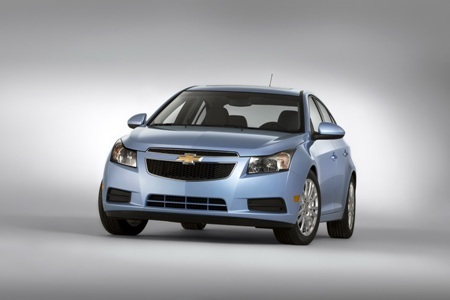 Chevy Cruze 2011 cạnh tranh Honda Civic - 12 Chevy Cruze 2011 cạnh tranh Honda Civic - 12