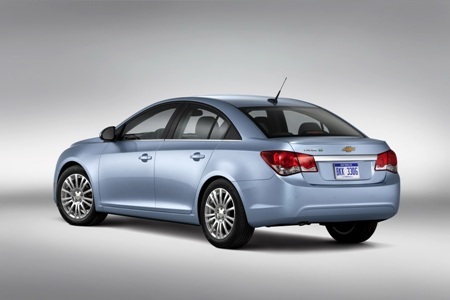 Chevy Cruze 2011 cạnh tranh Honda Civic - 18 Chevy Cruze 2011 cạnh tranh Honda Civic - 18