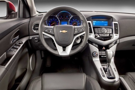 Chevy Cruze 2011 cạnh tranh Honda Civic - 5 Chevy Cruze 2011 cạnh tranh Honda Civic - 5