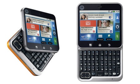 Chiêm ngưỡng “dế” Flipout vuông của Motorola - 1 Chiêm ngưỡng “dế” Flipout vuông của Motorola - 1