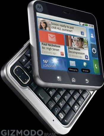 Chiêm ngưỡng “dế” Flipout vuông của Motorola - 3 Chiêm ngưỡng “dế” Flipout vuông của Motorola - 3