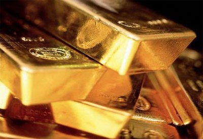 Giá vàng hạ sâu, dầu tăng mạnh - 1