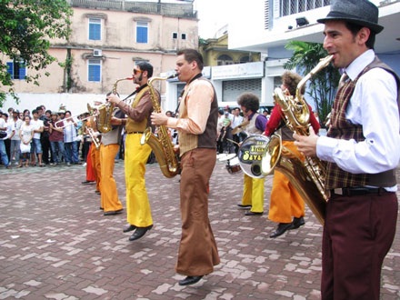 Lễ hội đường phố khuấy động xứ Huế  - 8