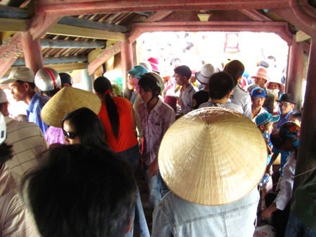 Ngắm sen giấy, đi chợ quê ở Festival Huế 2010 - 5