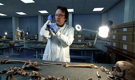 Phát hiện nghĩa địa võ sĩ giác đấu ở miền bắc nước Anh - 5 Phát hiện nghĩa địa võ sĩ giác đấu ở miền bắc nước Anh - 5