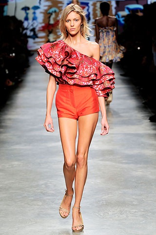 BST xuân hè 2010 của Stella McCartney - 14
