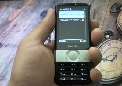 Điện thoại Philips Xenium pin bền - 1 Điện thoại Philips Xenium pin bền - 1