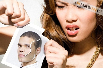 Chiêu độc trả thù của các bà vợ cũ - 1