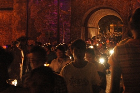 Huế: Tắc đường nghiêm trọng dịp Festival - 2