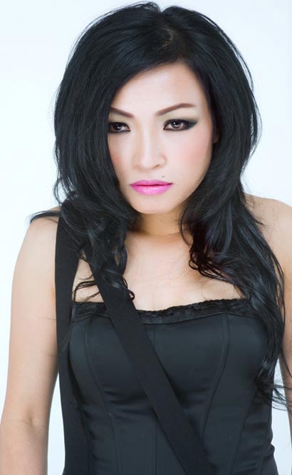 Phương Thanh đặt niềm tin vào đội tuyển Cameroon - 1 Phương Thanh đặt niềm tin vào đội tuyển Cameroon - 1