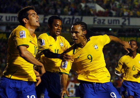 Nhận diện ứng cử viên vô địch tại World Cup 2010 - 2 Nhận diện ứng cử viên vô địch tại World Cup 2010 - 2