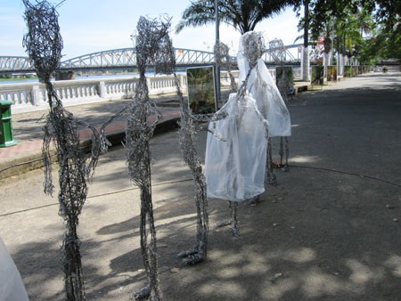 Nghệ thuật đường phố đang bị “xâm phạm” - 2