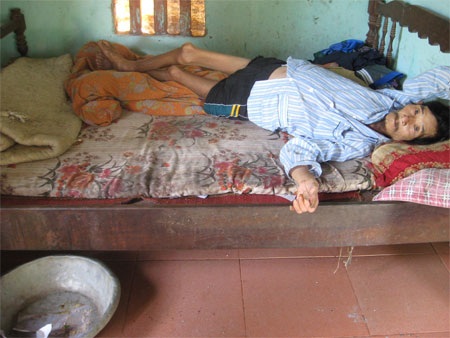 Gạt nỗi đau mất mẹ, nuôi cha ung thư và chị tâm thần - 3