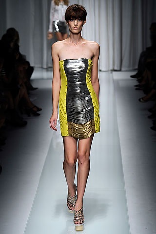 BST xuân hè 2010 của Versace - 6