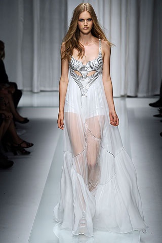 BST xuân hè 2010 của Versace - 12