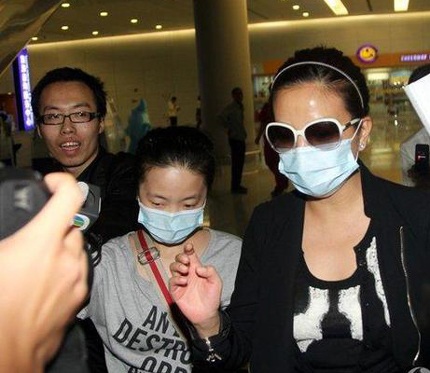 Triệu Vy đã trở về Trung Quốc - 2