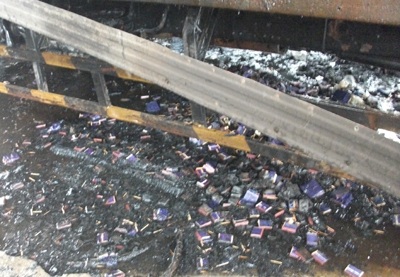 Xưởng sản xuất giấy hóa tro sau một đêm - 4