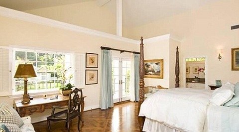 Ngắm nhà mới của Hilary Duff - 7 Ngắm nhà mới của Hilary Duff - 7