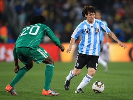 Ngôi sao và những cái nhất ngày thứ hai World Cup - 1