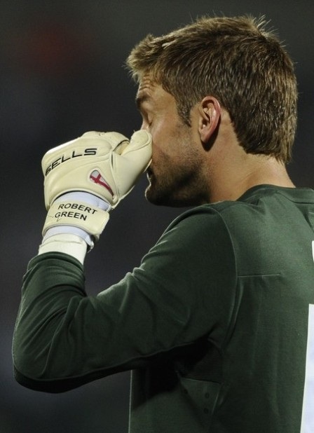 "Quay chậm" sai lầm của "chàng hề" Robert Green - 12