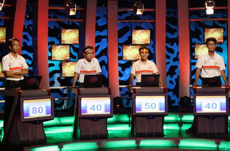 Căng thẳng, kịch tính đến phút chót - 4 Căng thẳng, kịch tính đến phút chót - 4