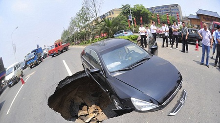 “Hố địa ngục” tấn công Trung Quốc - 5