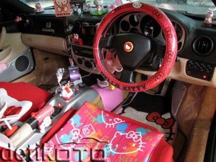 Siêu xe Ferrari 360 phong cách Hello Kitty - 3 Siêu xe Ferrari 360 phong cách Hello Kitty - 3