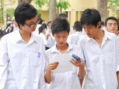 Điểm thi tốt nghiệp môn Toán: Phổ điểm trung bình từ 6 - 8 - 1 Điểm thi tốt nghiệp môn Toán: Phổ điểm trung bình từ 6 - 8 - 1