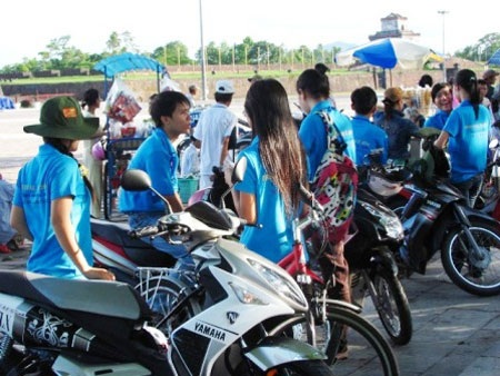 Những “hạt sạn” trong Festival Huế 2010 - 2