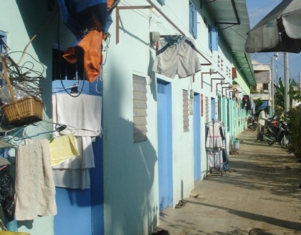 Sĩ tử lên ôn thi, sinh viên bị “vạ lây” - 1