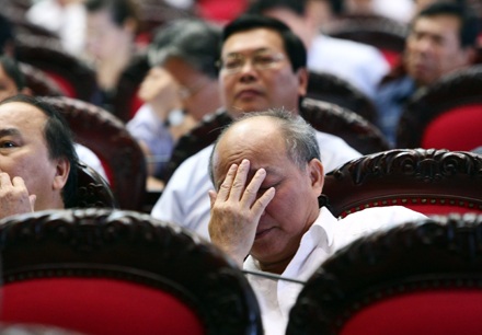 Nước thiệt, dân nghèo vì… khai khoáng? - 1 Nước thiệt, dân nghèo vì… khai khoáng? - 1