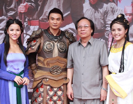 Giáng My sợ nắng nóng Hà Nội - 2 Giáng My sợ nắng nóng Hà Nội - 2