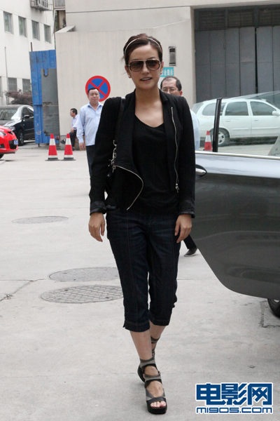 Triệu Vy và Lâm Tâm Như "tái ngộ" - 1