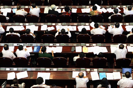 Đồng thuận nâng thuế đất ở để chống đầu cơ  - 2