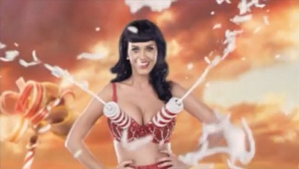 Katy Perry “nude” trong video mới - 3