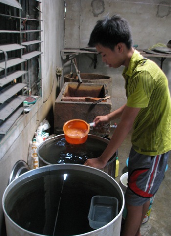 Hoang mang trước thông tin cắt điện nước suốt ba ngày - 2