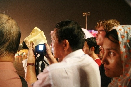 Ngàn lẻ một “dáng” tác nghiệp của nhà báo - 12