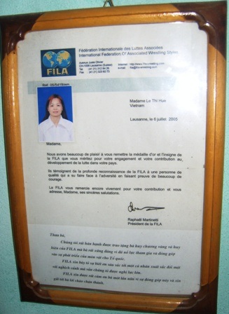 Vượt qua nỗi đớn đau như thế... - 2