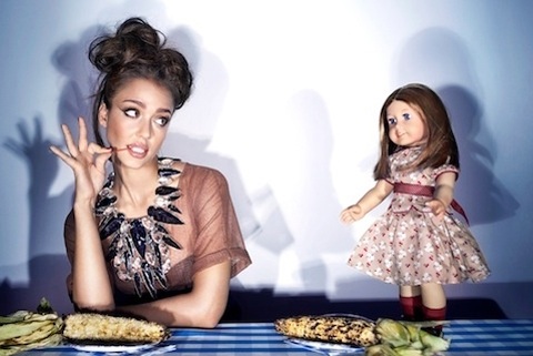 Hình ảnh lạ mắt của Jessica Alba - 4 Hình ảnh lạ mắt của Jessica Alba - 4