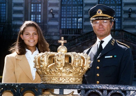 Vẻ đẹp của Nữ hoàng tương lai Thụy Điển qua năm tháng - 6