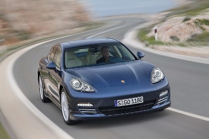 Một số thay đổi trên Porsche Panamera 2011 - 1