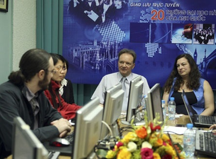 Hình ảnh “sau trang báo” của cán bộ, phóng viên Dân trí - 15