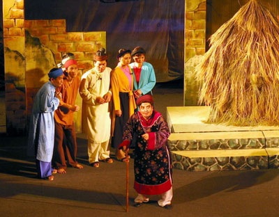 “Phản ánh đời tư nghệ sĩ nên hết sức có văn hóa” - 2